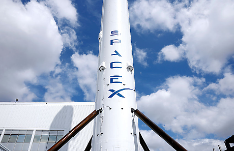 Борсовият дебют на SpaceX привлича огромно внимание, но малко скорошни IPO-та изпреварват S&P 500 по доходност
