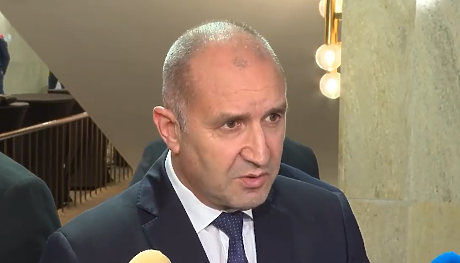 Радев: Няма да допуснем санкции, които рефлектират негативно върху икономиката ни