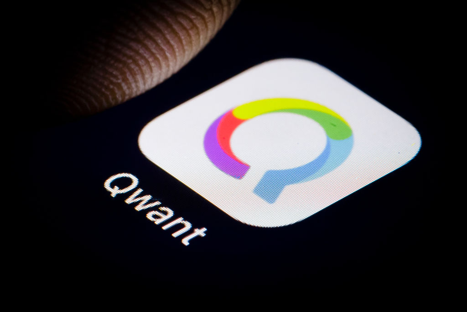Европейският парламент преминава от Google към френската търсачка Qwant