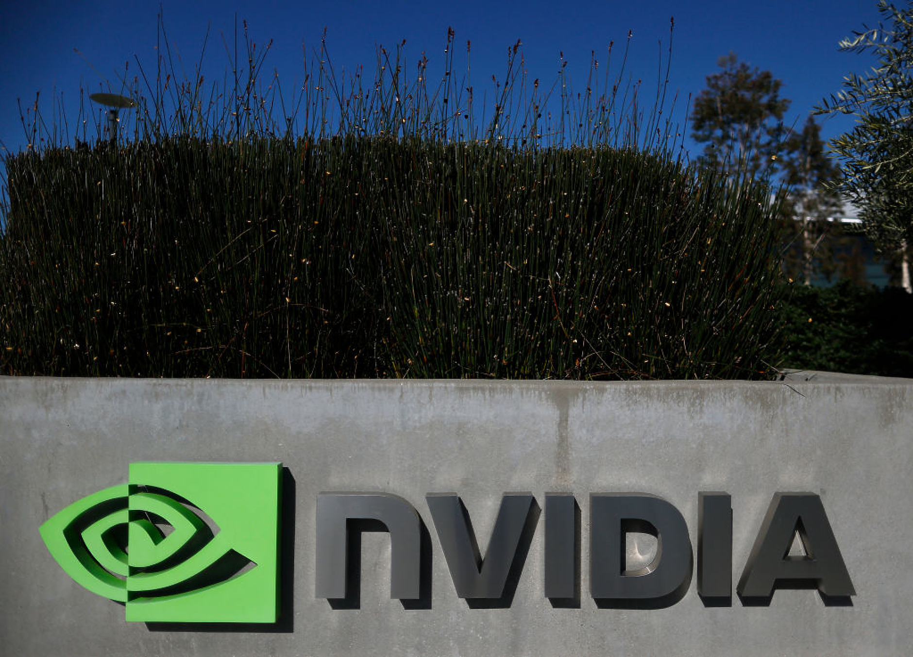 След центровете за данни: Nvidia насочва поглед към AI компютрите