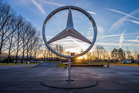 Mercedes-Benz се присъединява към европейските отбранителни усилия с проект за борба с дронове