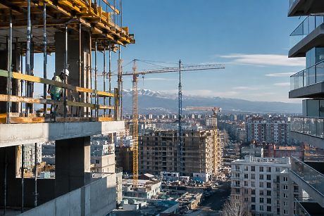 Строителството след еврото: растеж, балон или нова реалност?