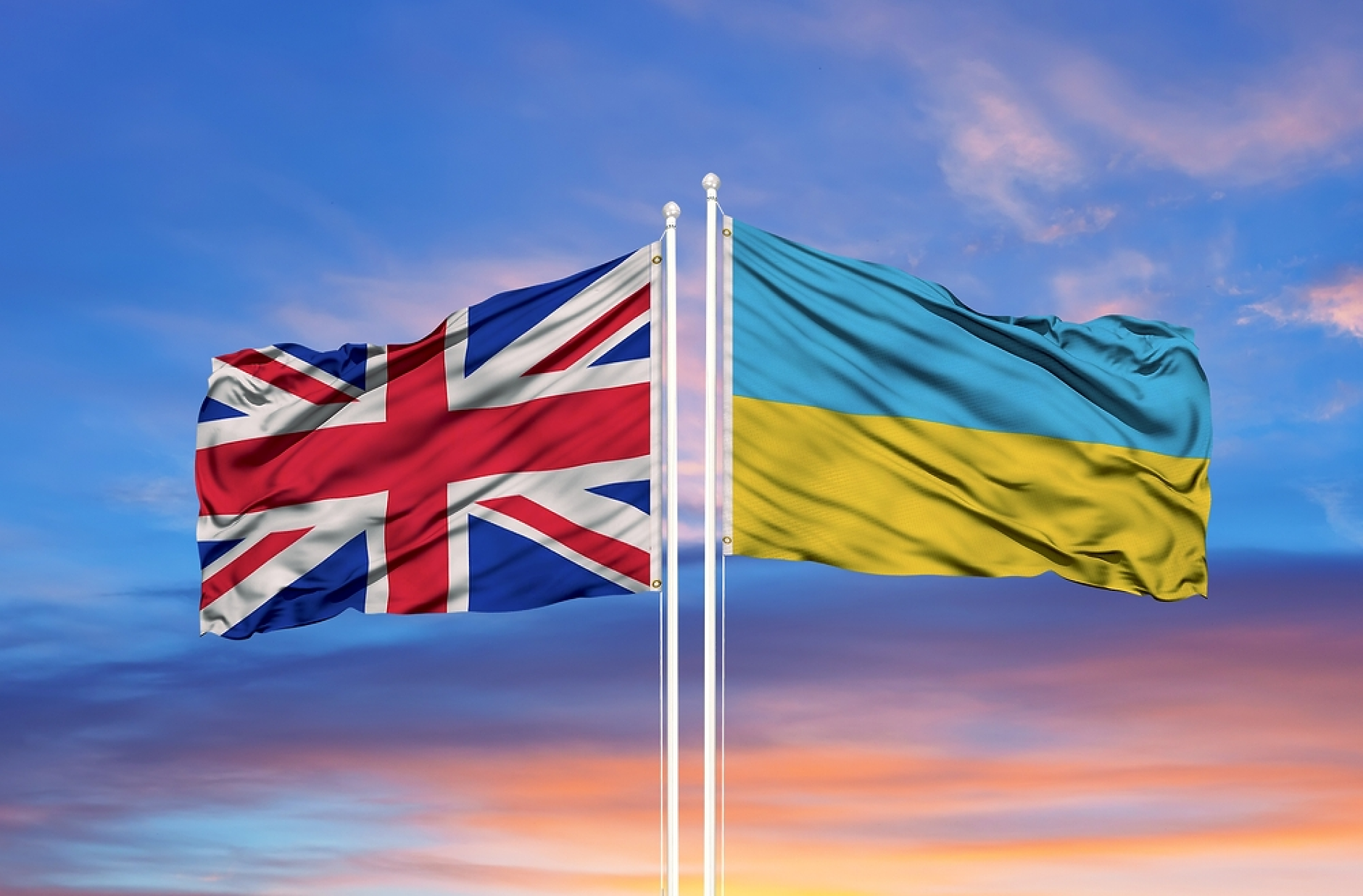 Зеленски: Отказът да се издига украинското знаме е „малка грешка“, която вреди на приятелството