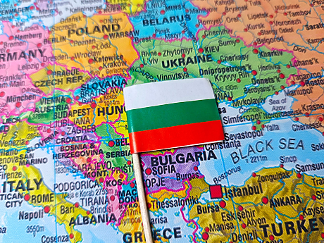 Защо България е известна пред света с негативните си новини, а не с позитивните? 