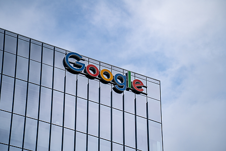 Британският регулатор налага нови правила на Google