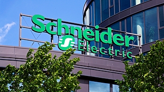 Schneider Electric SE планира да продаде дълг на стойност 800