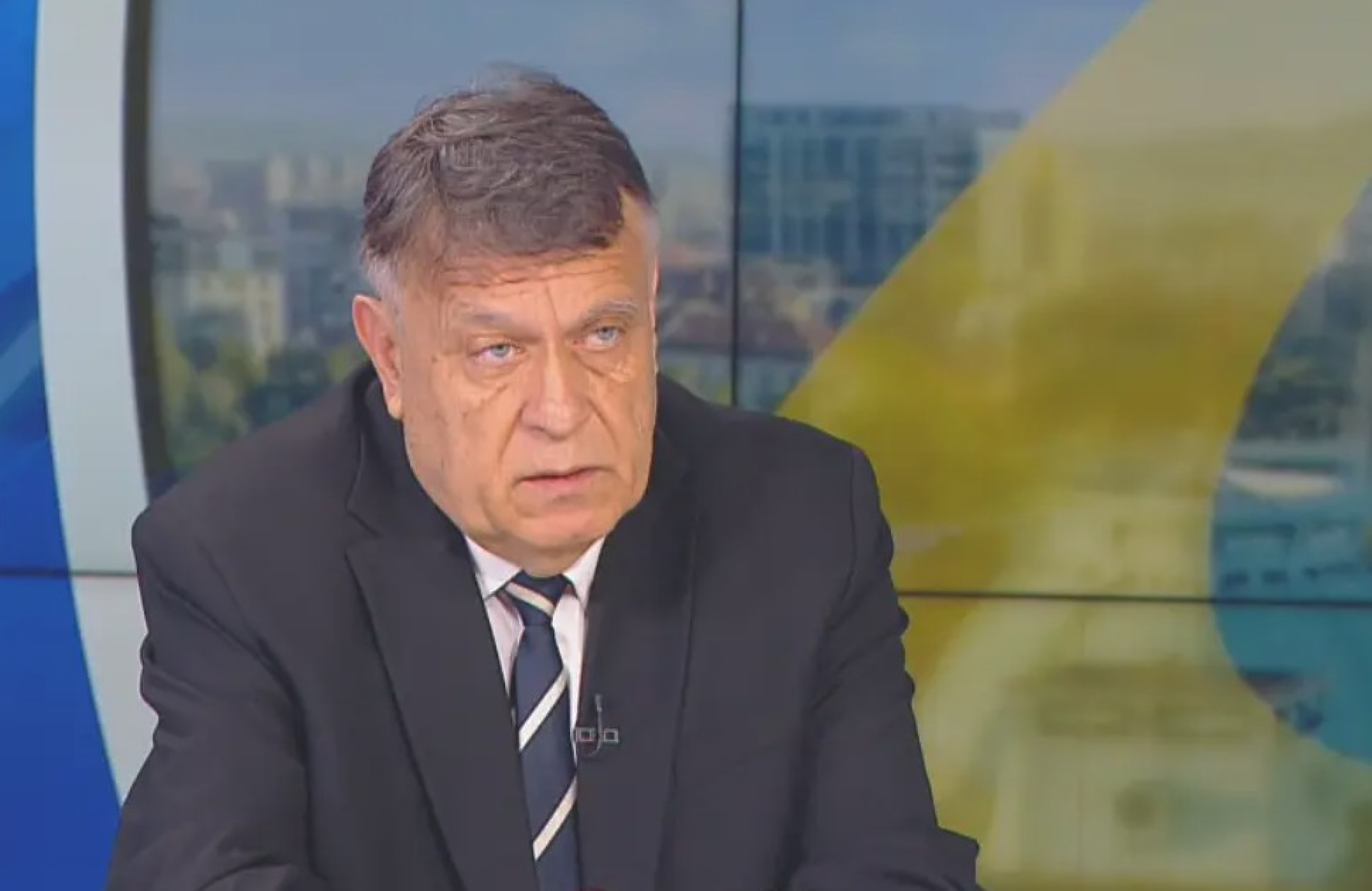 Георги Вълчев: Трябва да вдигнем средното ниво на познание в образователната система