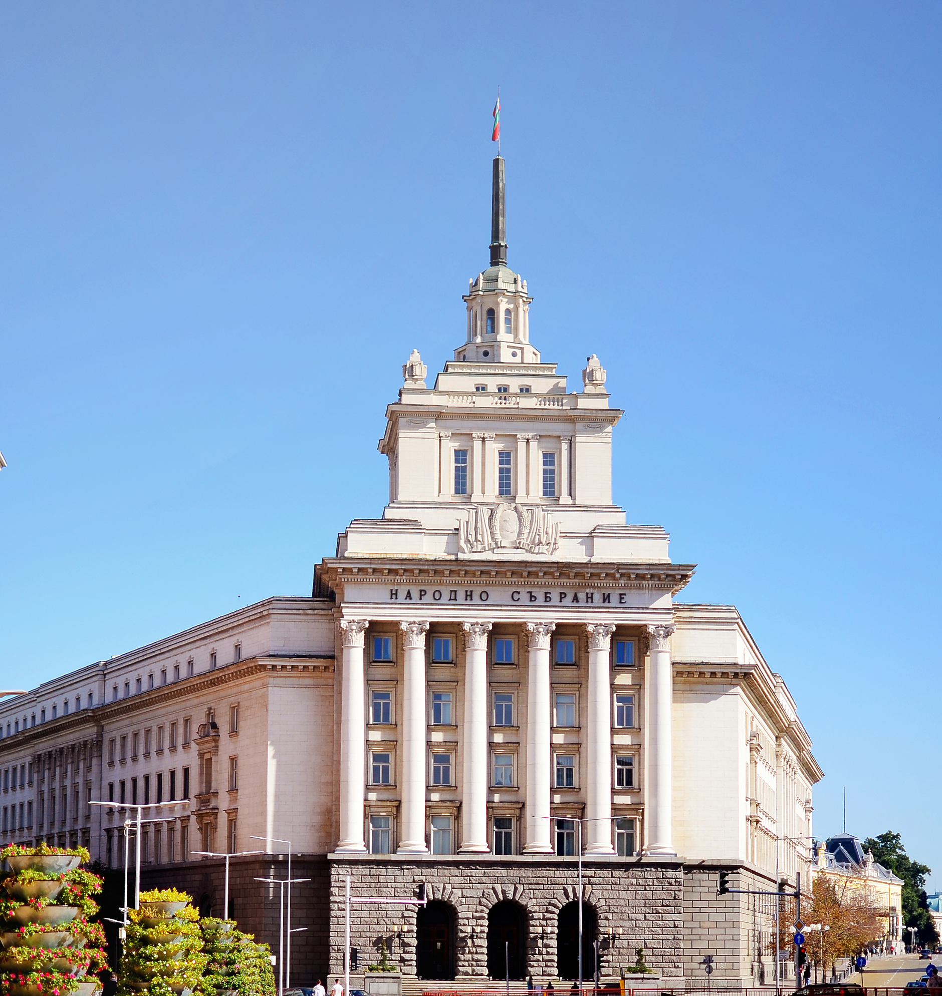 Обречен ли е Бюджет 2026 на свръхдефицит?