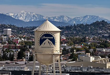 Paramount няма да финализира сделката си с Warner Bros преди 22 юли