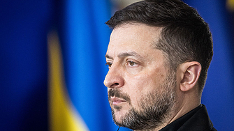 Украинският президент Володимир Зеленски отново призова западните съюзници да предоставят
