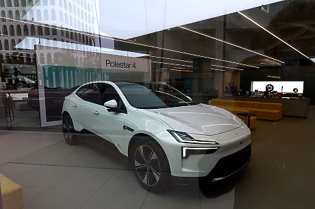 Износът на леки автомобили от Китай е нараснал с 80% през юни, тъй като търсенето на електромобили нараства