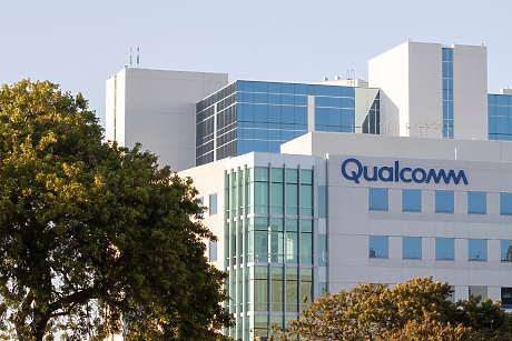 Qualcomm придобива стартъпа за AI софтуер Modular за 4 млрд. долара