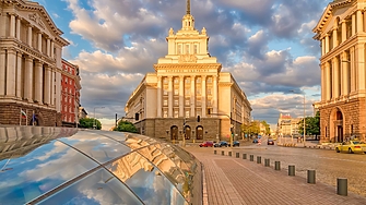 Парламентът обсъжда на първо четене Законопроекта за бюджета на държавното