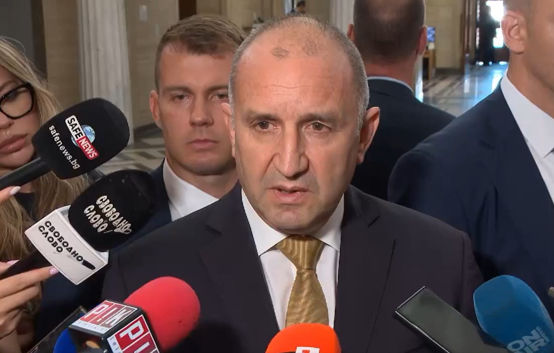 Премиерът: Външният министър не е подписвала декларация в Украйна, няма разнобой в правителството