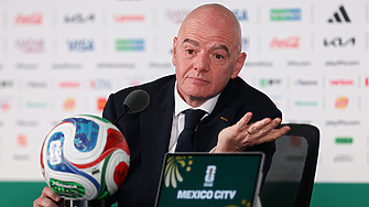 След нарастващ натиск: Шефът на FIFA Инфантино свиква извънредна среща на централата в Мароко 