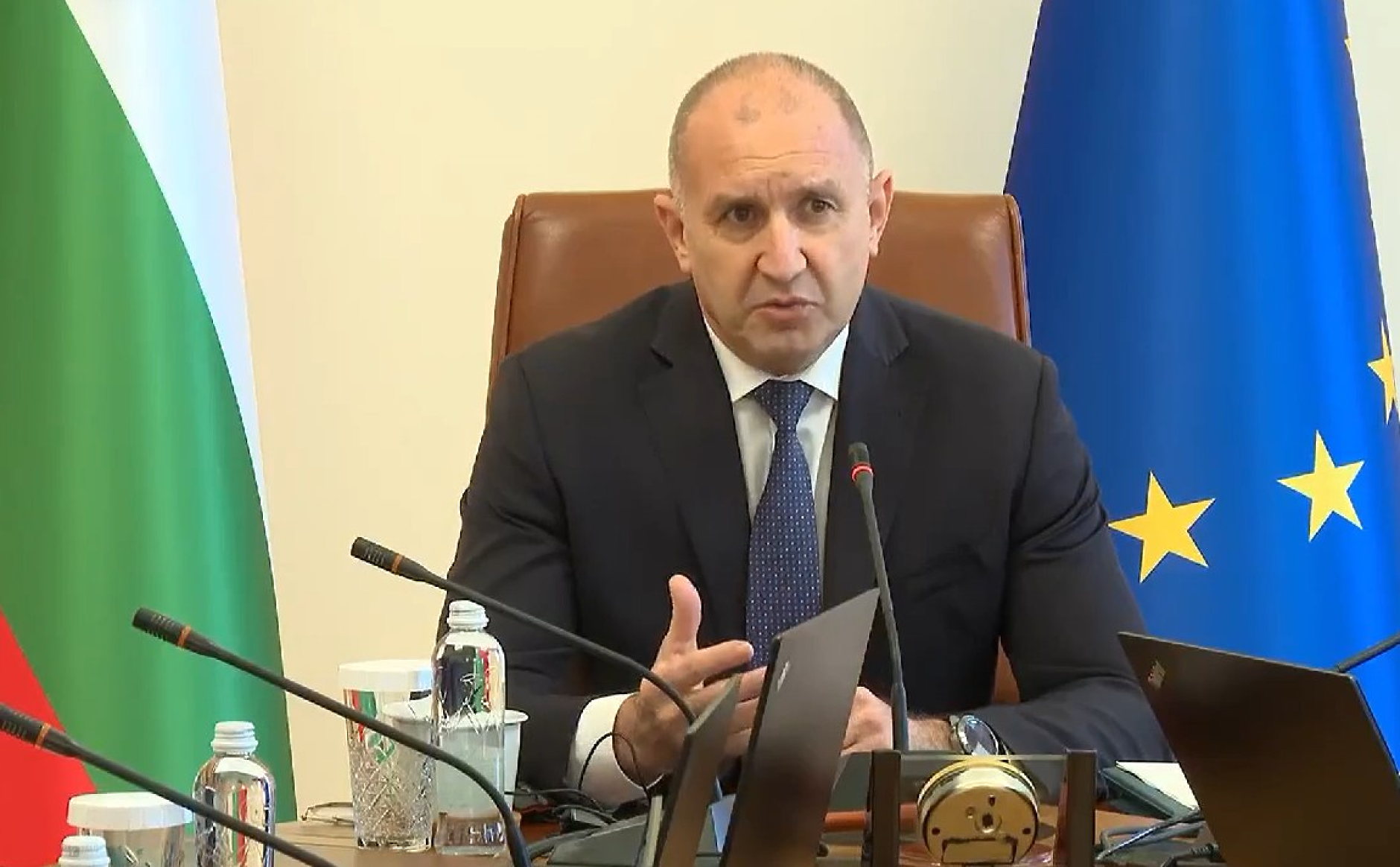 Радев: Категорично е изключено от българска територия да се водят бойни действия в Близкия изток