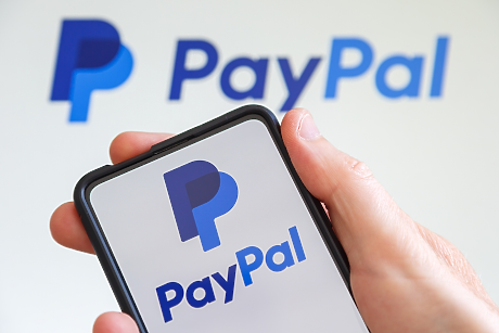 Как PayPal се превърна от фаворит на Уолстрийт в нежелана цел за сливане