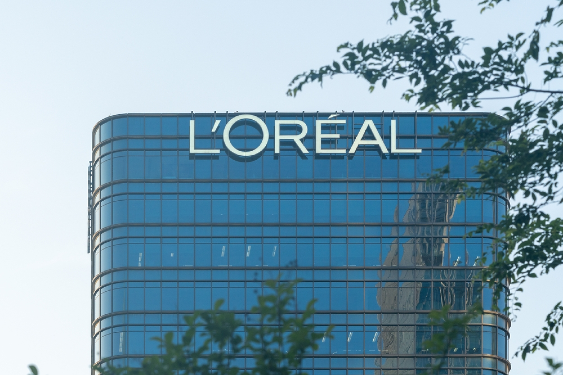 L'Oreal ще пусне първите си козметични продукти Gucci още през 2028 г.