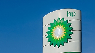 Печалбата на BP се удвои заради скока в цените на петрола след конфликта с Иран