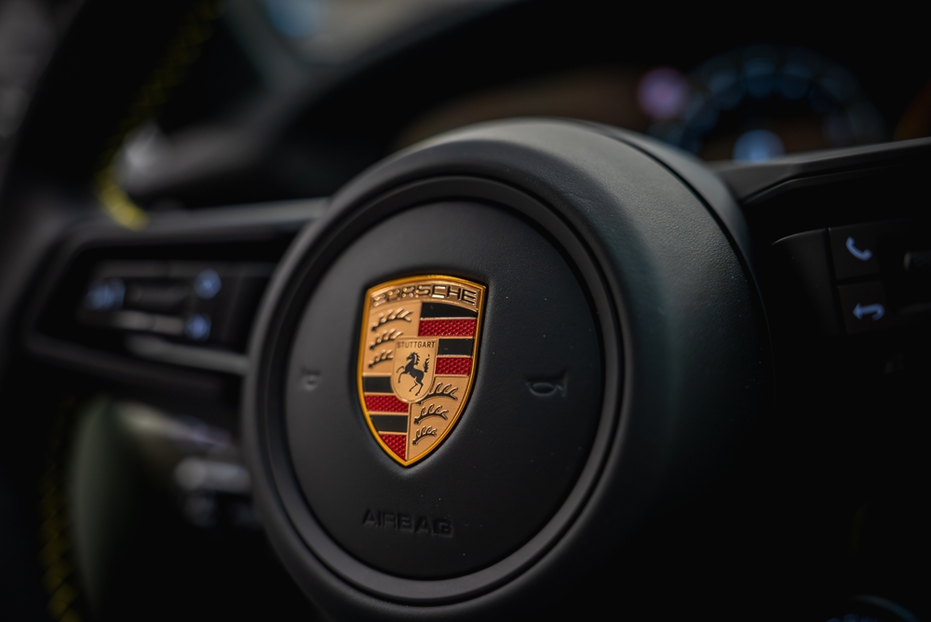 Porsche увеличи печалбата си с 34% въпреки спада на продажбите и кризата в Китай
