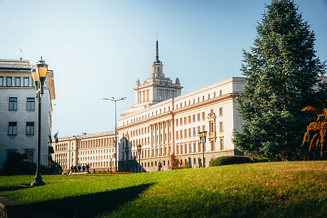 И ГЕРБ, и Гюров не бързат с решения относно президентската кандидатура