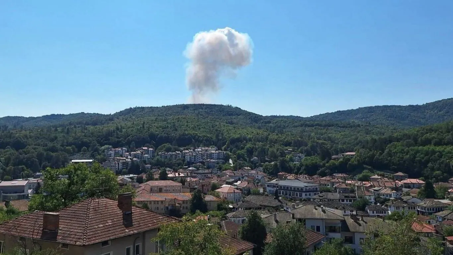 Взривове в завод за боеприпаси край Трявна, задействана е системата BG-ALERT