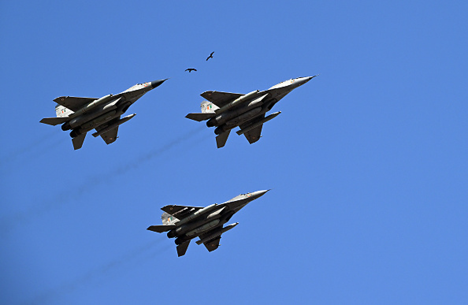 Военният министър: Пентагонът и Швеция ни отказаха втора употреба F-16 или „Грипен“, търсим резервни части за МиГ-29