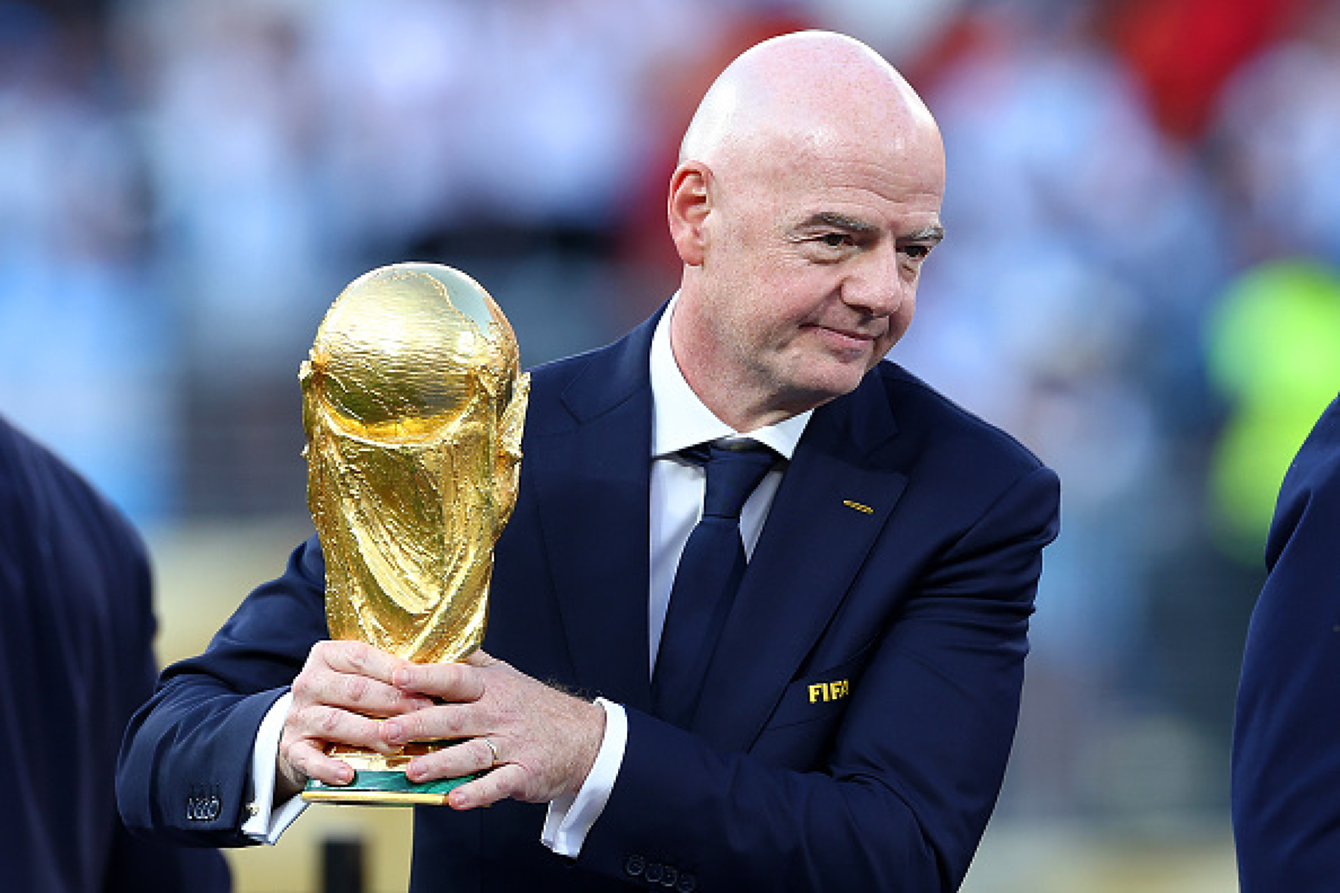 UEFA ще продължи да иска оставката на Инфантино като президент на FIFA