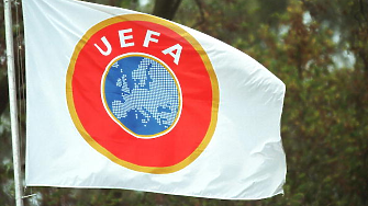 Европейската футболна асоциация UEFA се подготвя да прекрати бойкота на турнирите на FIFA