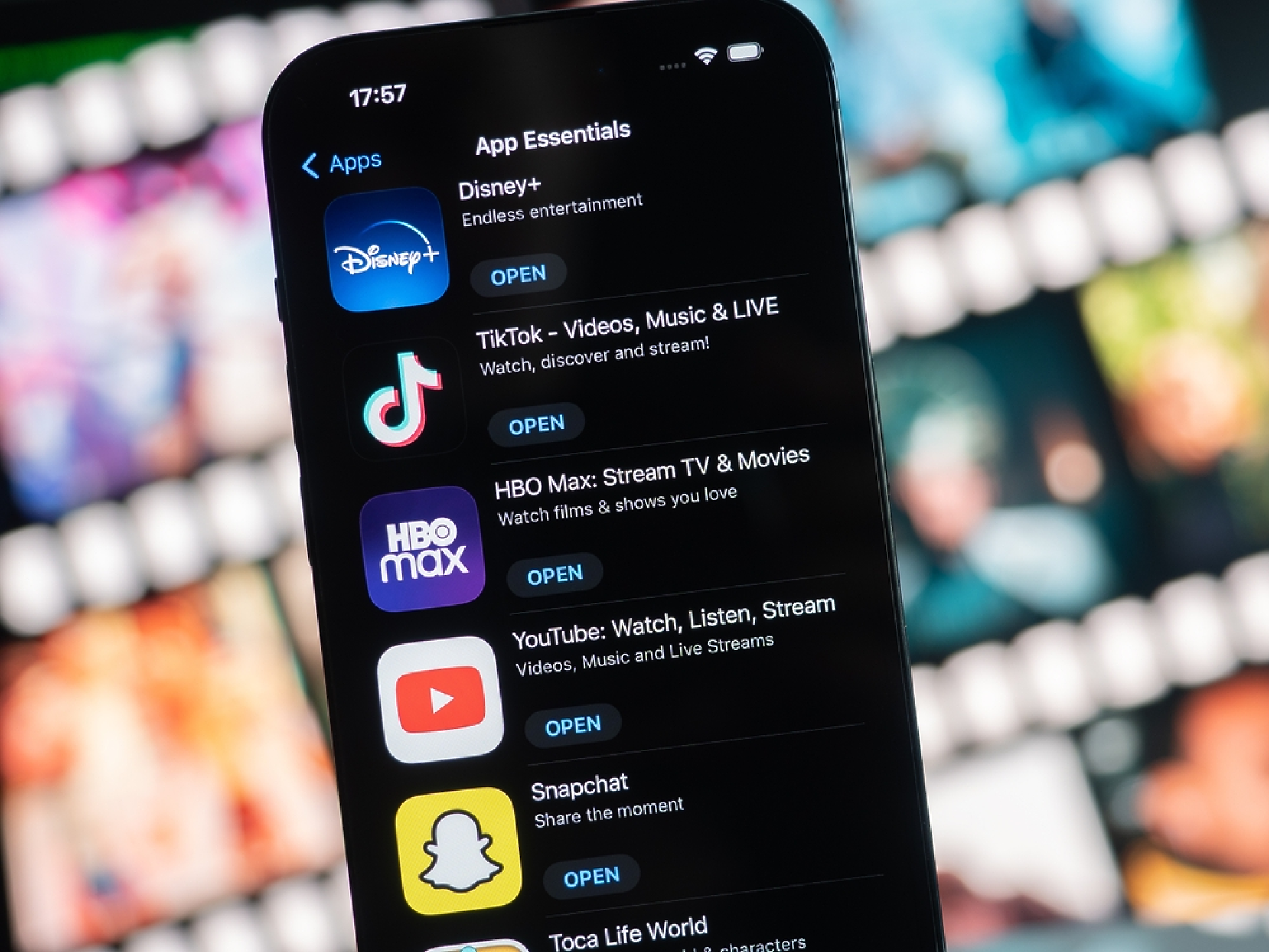 TikTok влиза в Disney+: Кратките видеа вече ще бъдат част от стрийминг платформата