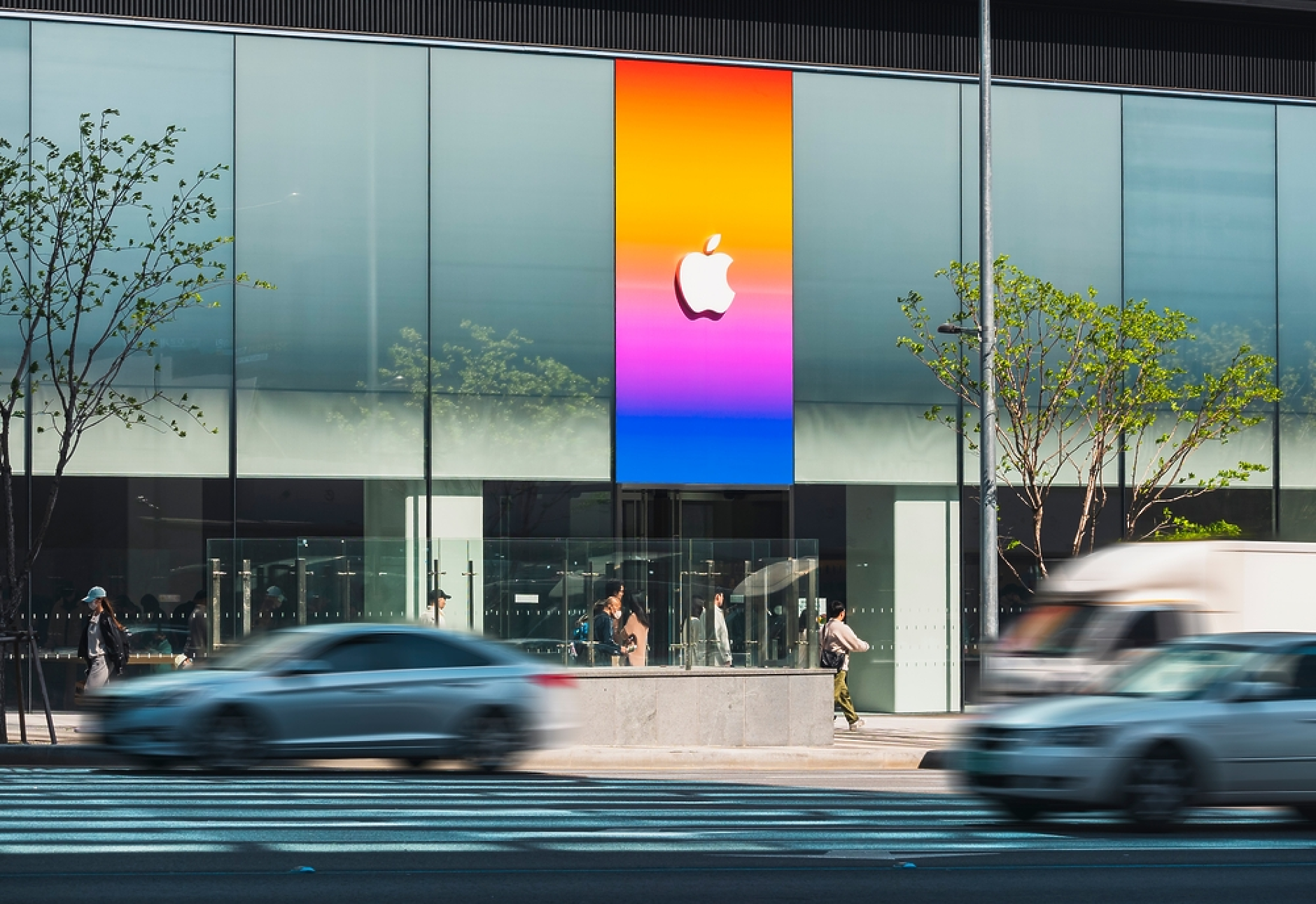 Apple представя първия си сгъваем iPhone на 9 септември