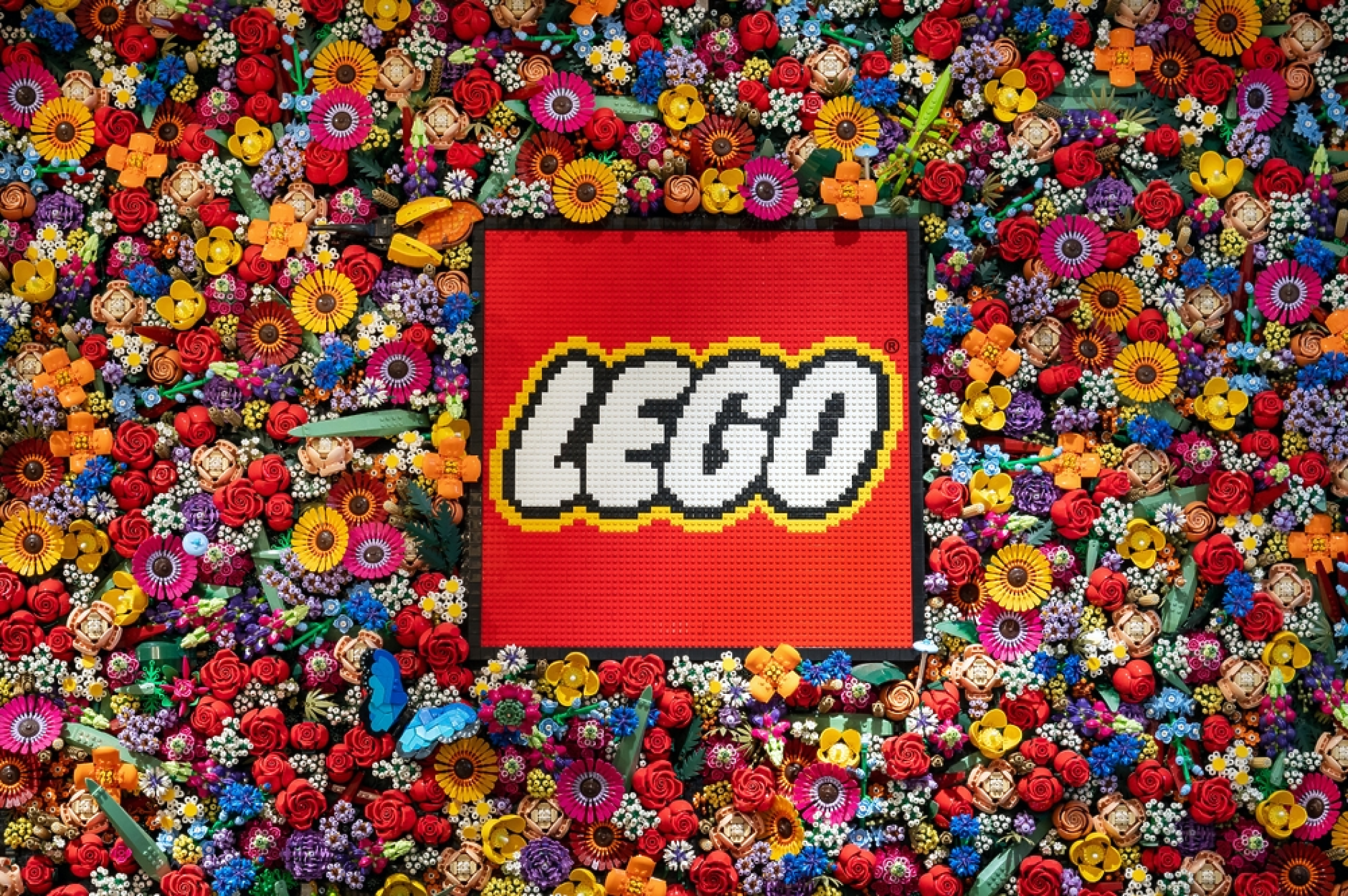 Световното и F1 дадоха нов тласък на Lego: продажбите скочиха с 21%