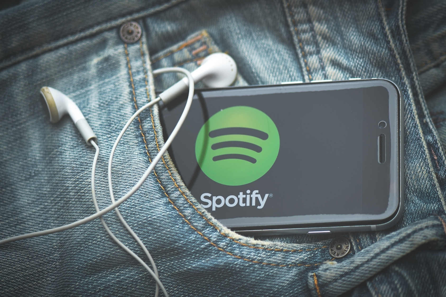 Spotify въвежда „AI Persona“ за артистите, създадени с изкуствен интелект