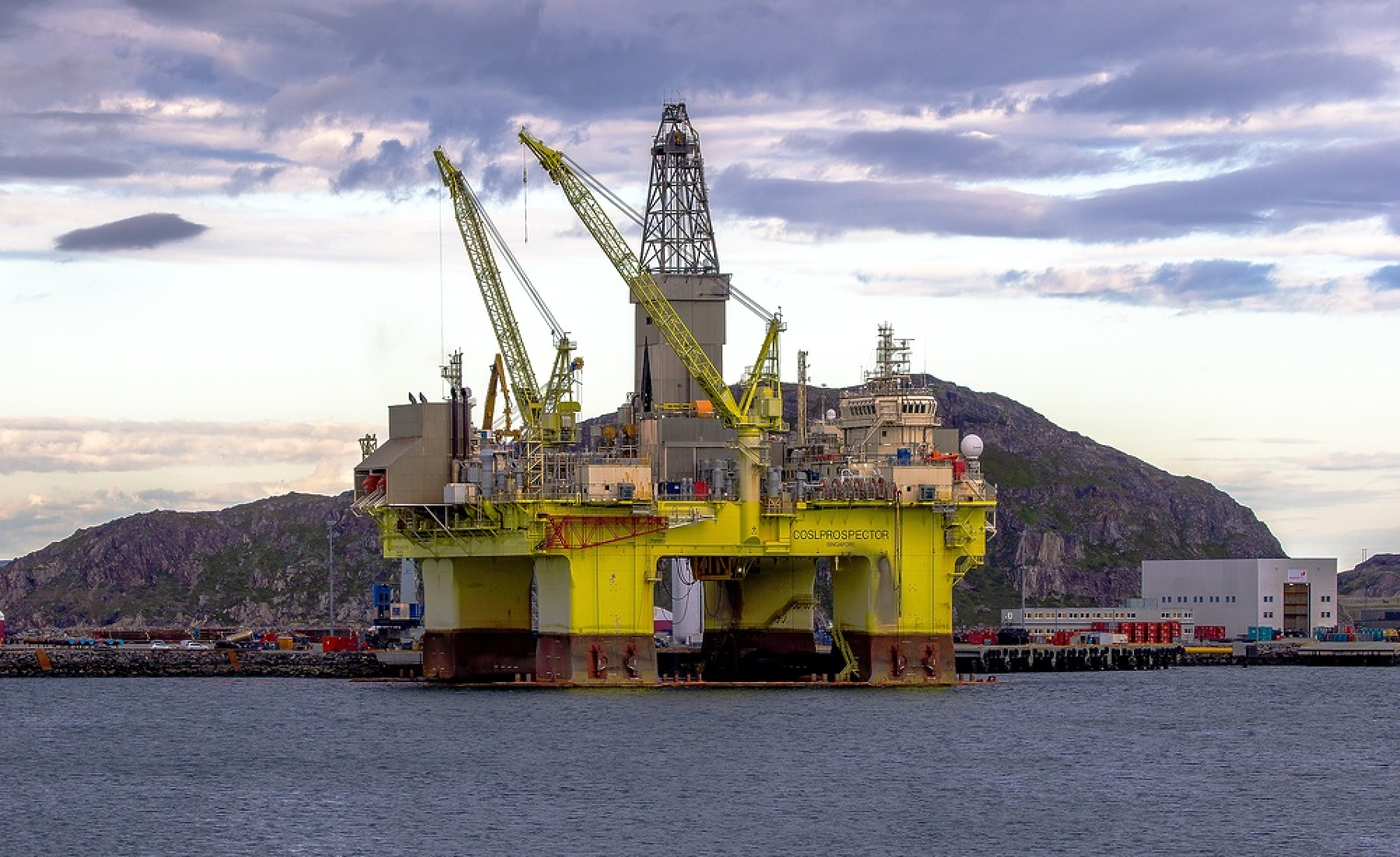 Норвегия ще продължи с петролните и газови сондажи в Арктика, независимо от позицията на ЕС
