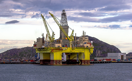 Норвегия ще продължи с петролните и газови сондажи в Арктика, независимо от позицията на ЕС