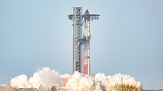 SpaceX изстрелва лунната си ракета на първи орбитален полет около Земята на 28 септември