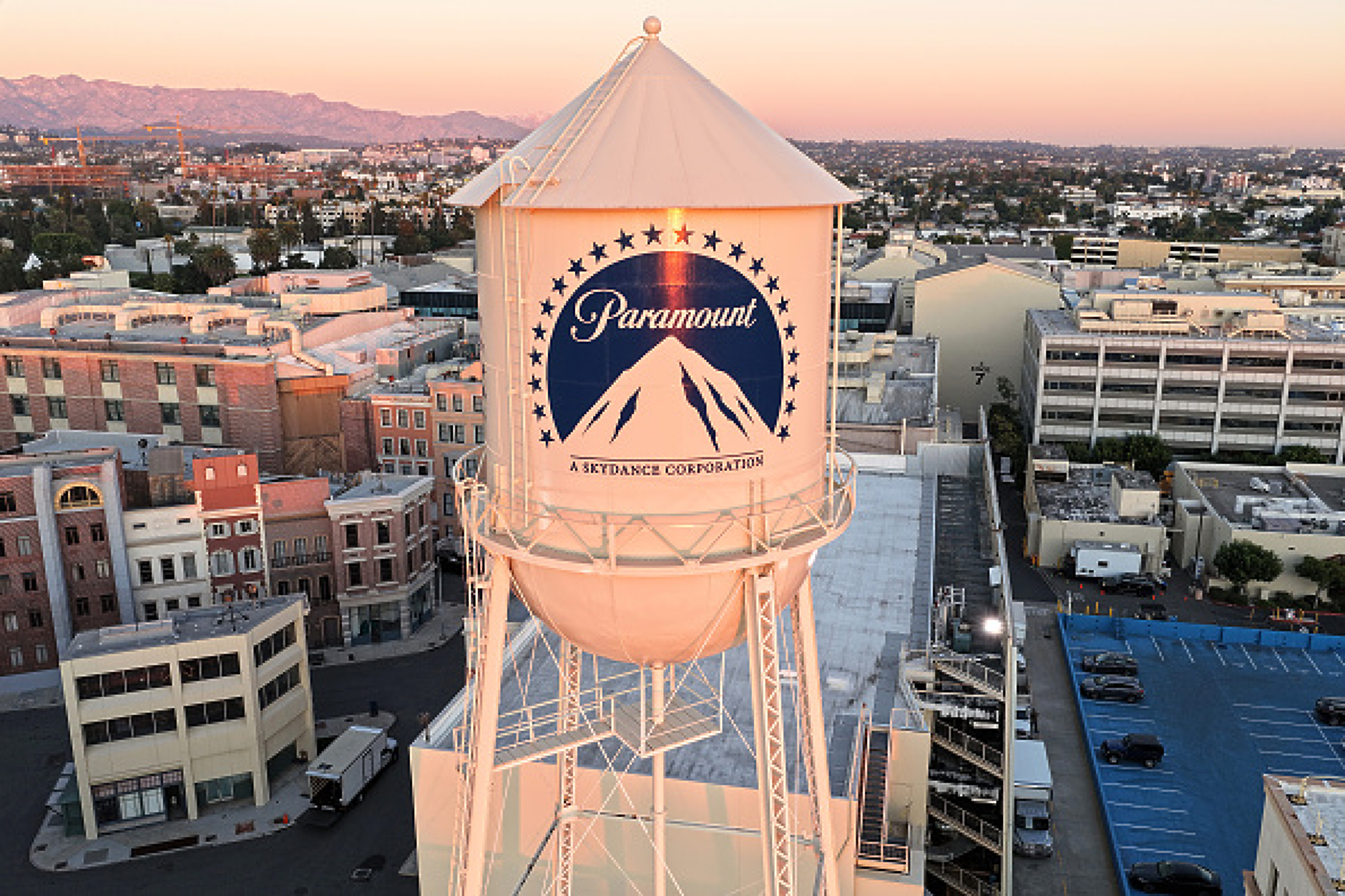 Глоба от 30 млн. долара застрашава Paramount при нарушение на плановете за 30 филма годишно