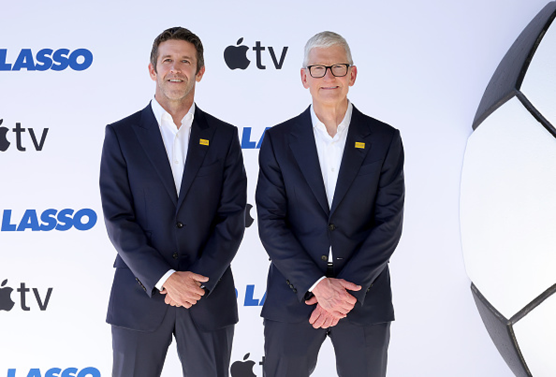 Новият изпълнителен директор на Apple ще получи заплата от 58 млн. долара през 2027 г.
