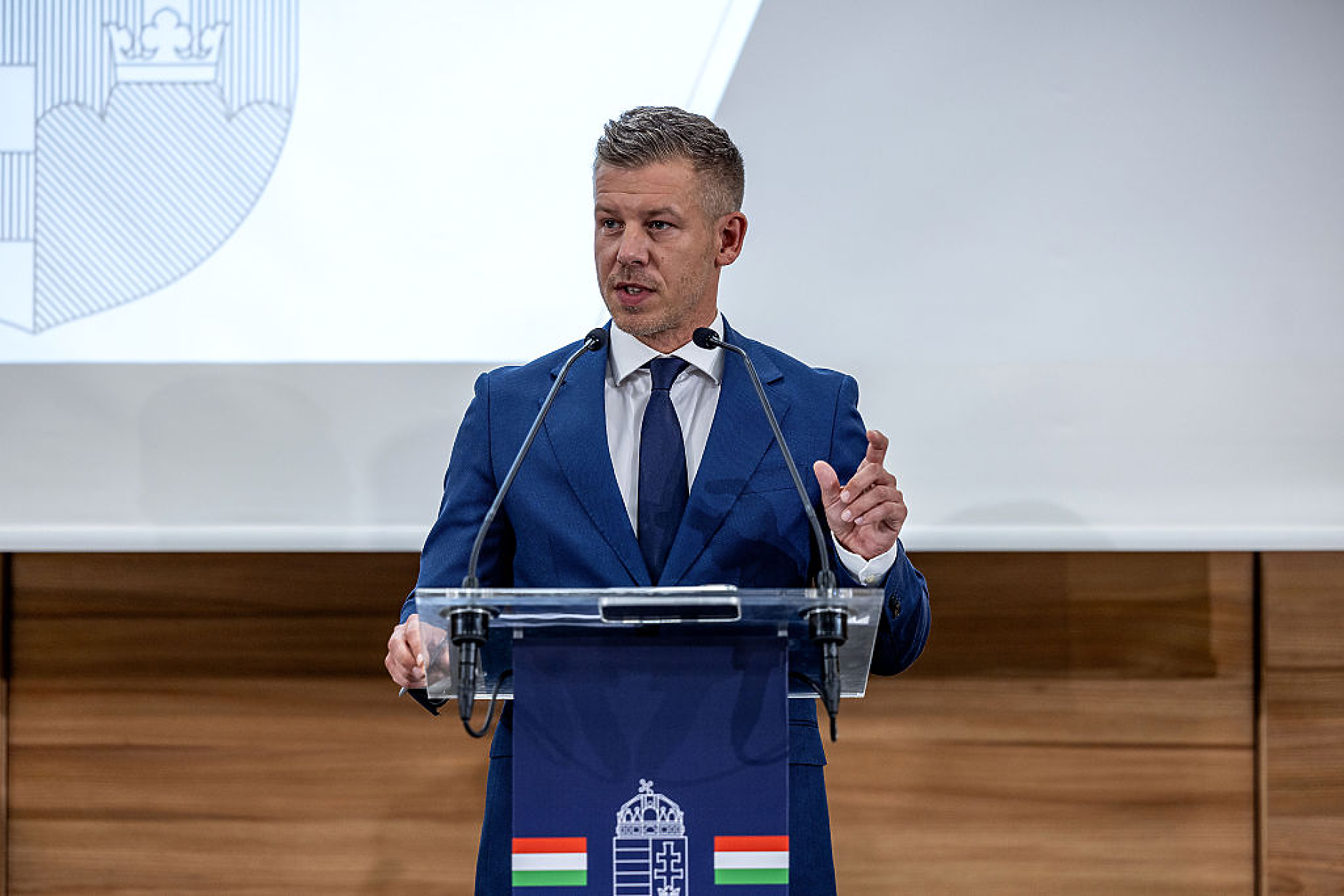 Правителството на Унгария внесе законопроект за отмяна на анти-LGBTQ+ ограниченията от епохата на Орбан