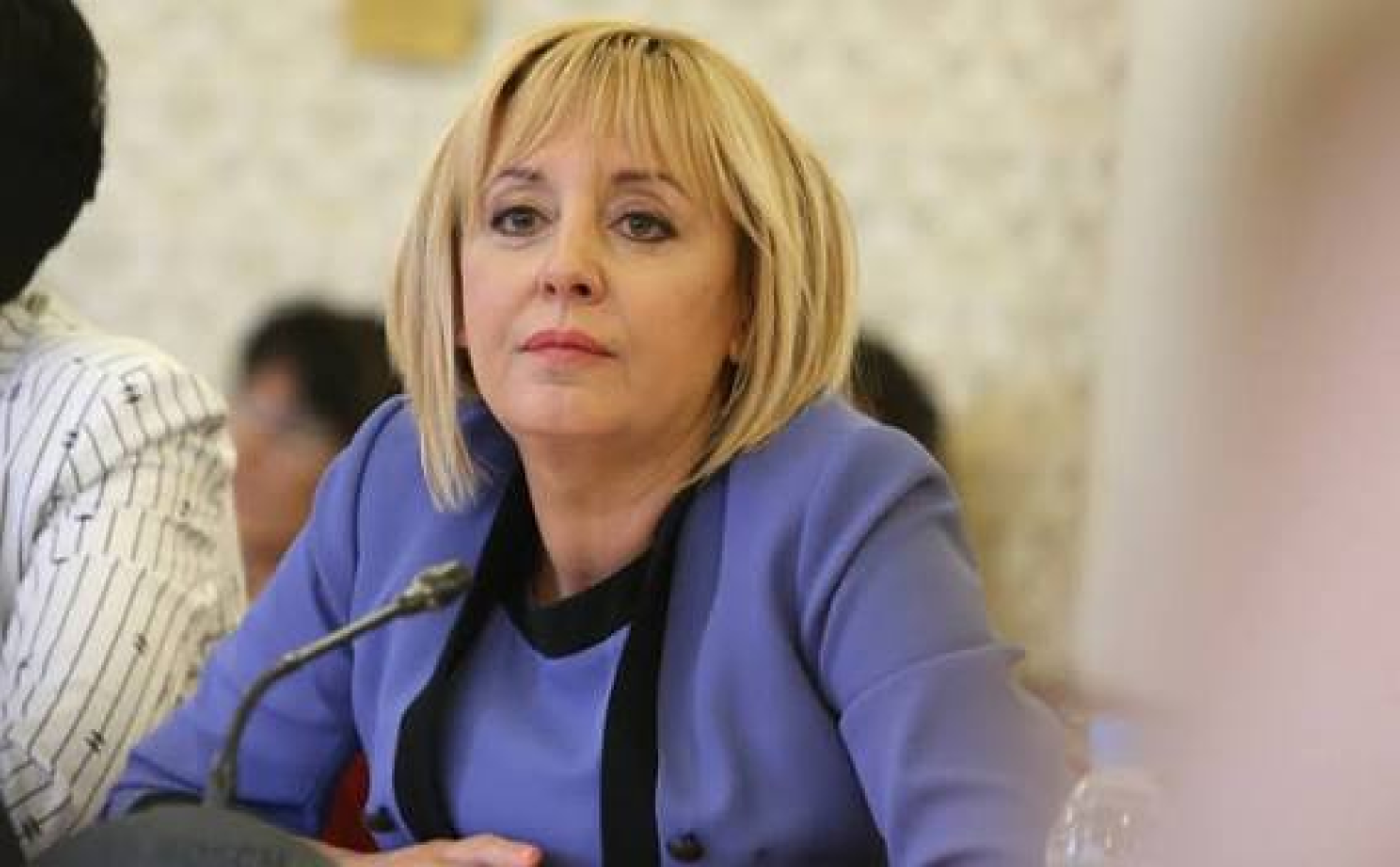 Мая Манолова оглави Комисията за защита на потребителите