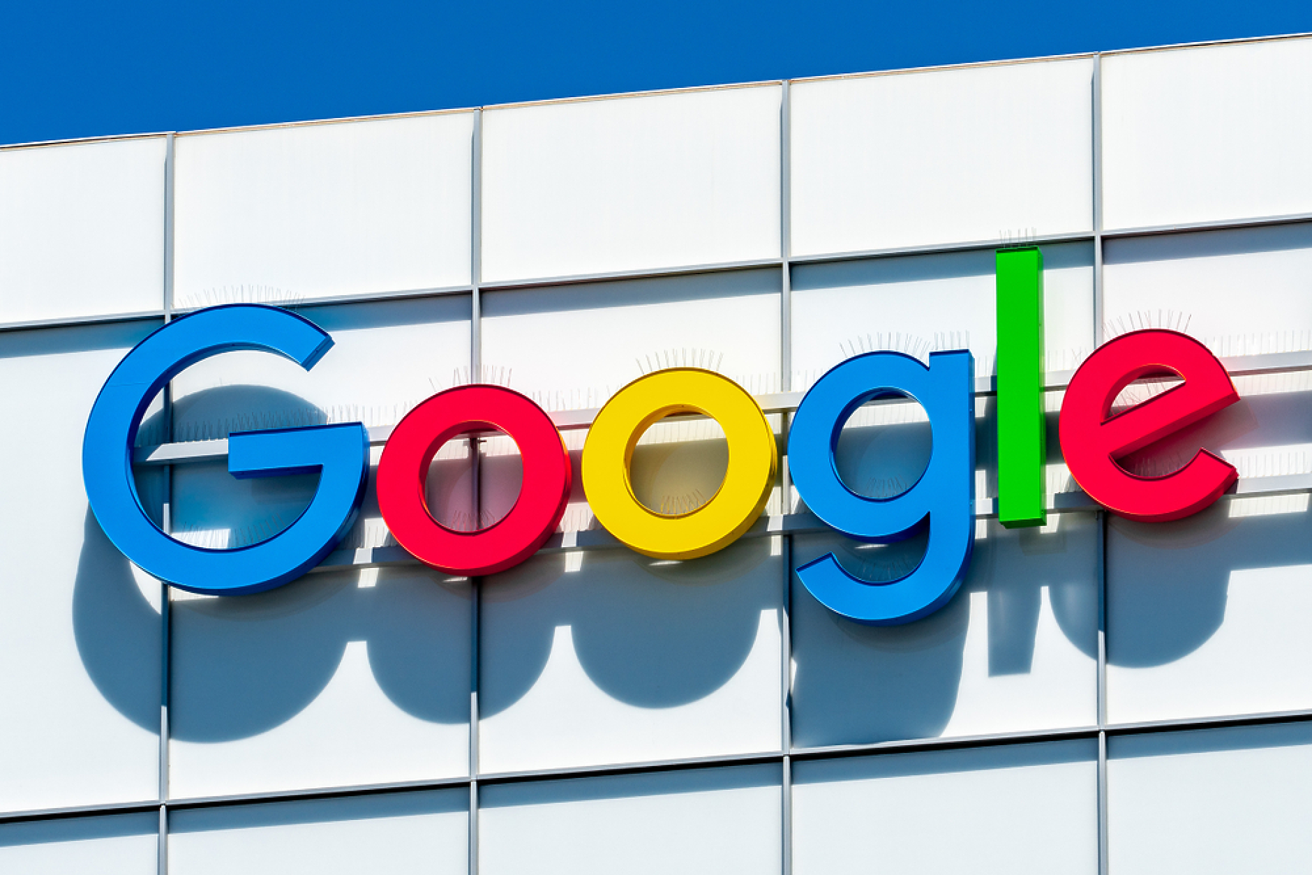 Ирландия глоби Google с 403 млн. евро заради проследяване на местоположението