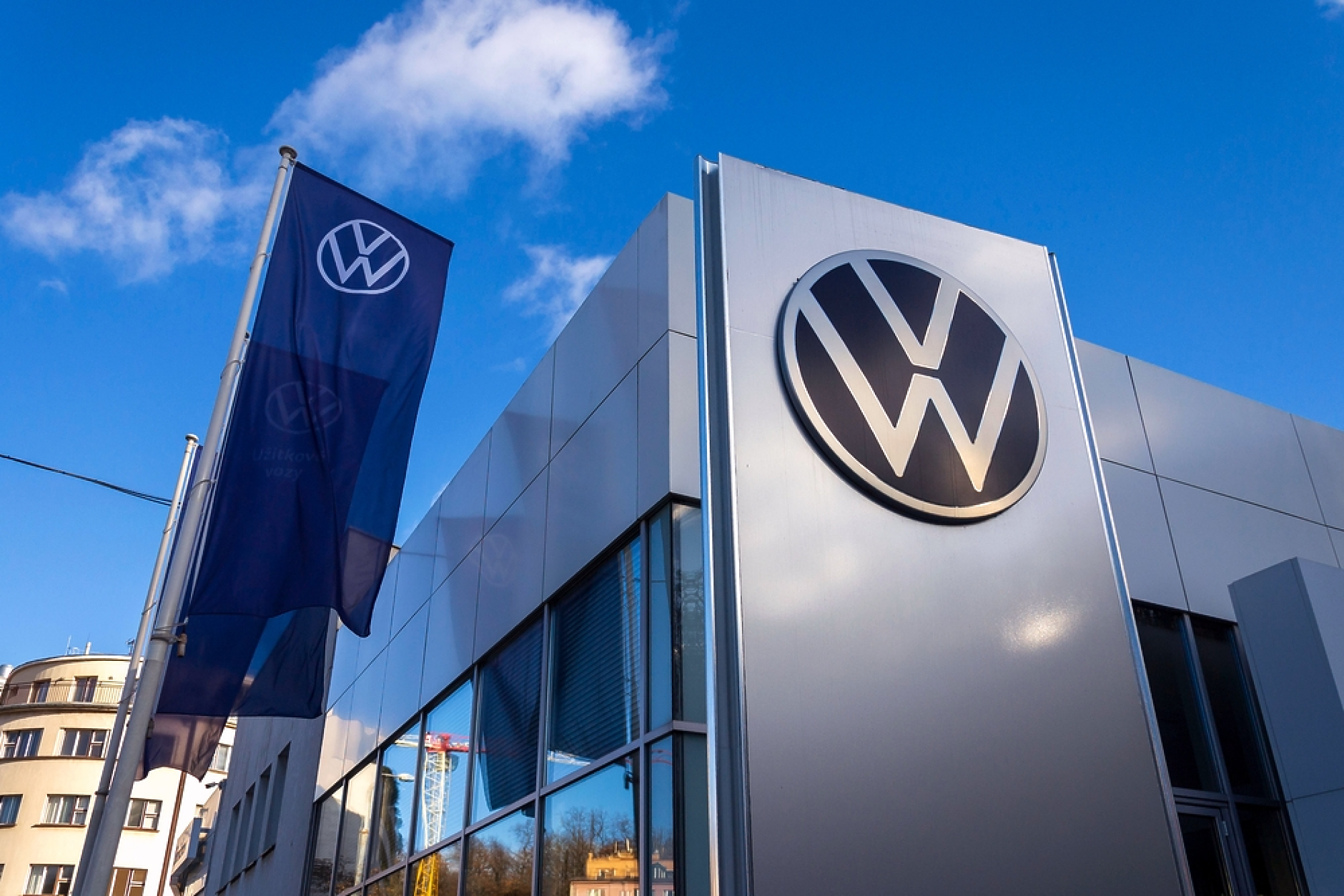 Volkswagen ще съкрати 100 000 служители в най-мащабното преструктуриране в историята на автомобилната индустрия