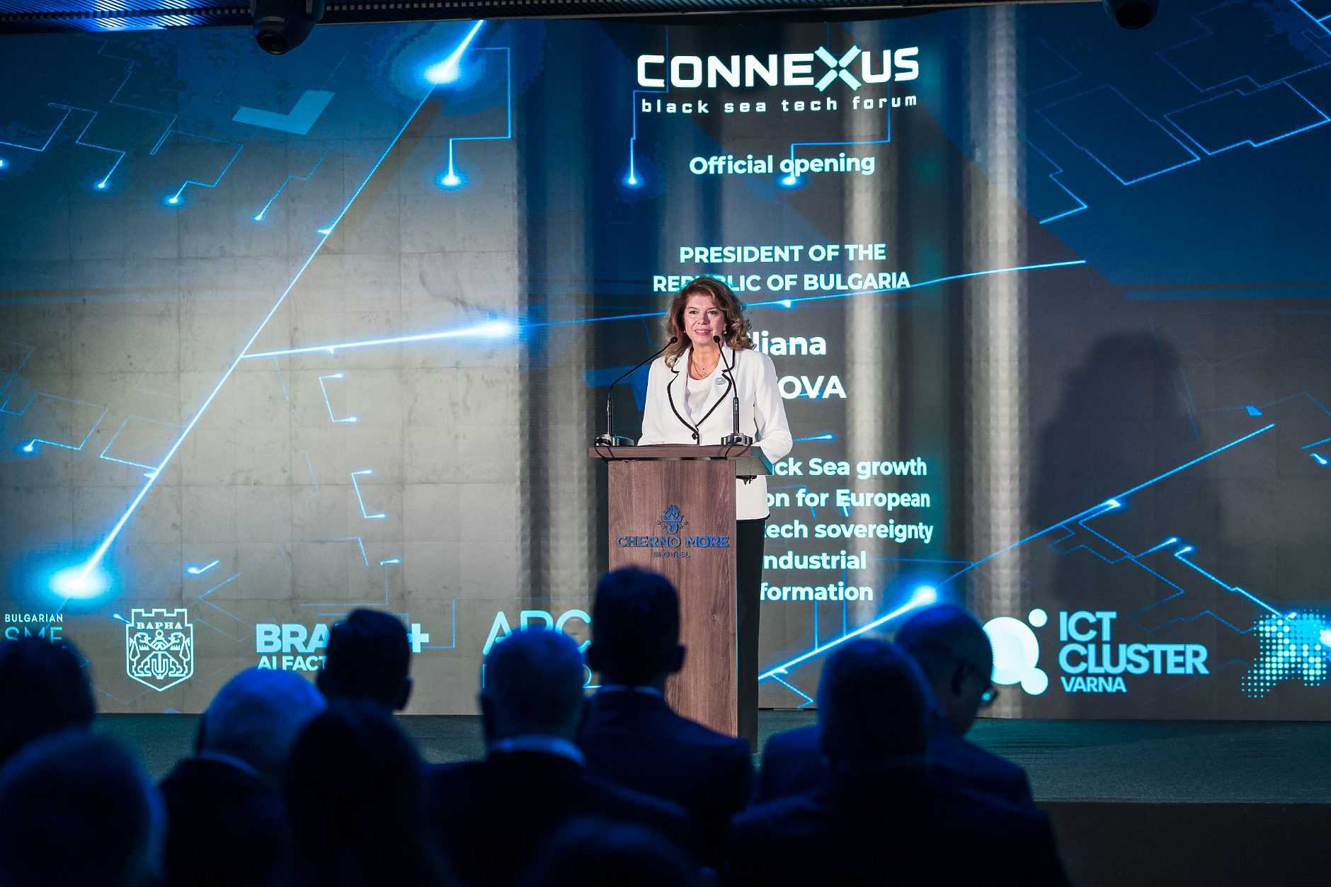 CONNEXUS 2026 във Варна събра бизнеса, науката и институциите около изкуствения интелект и технологиите
