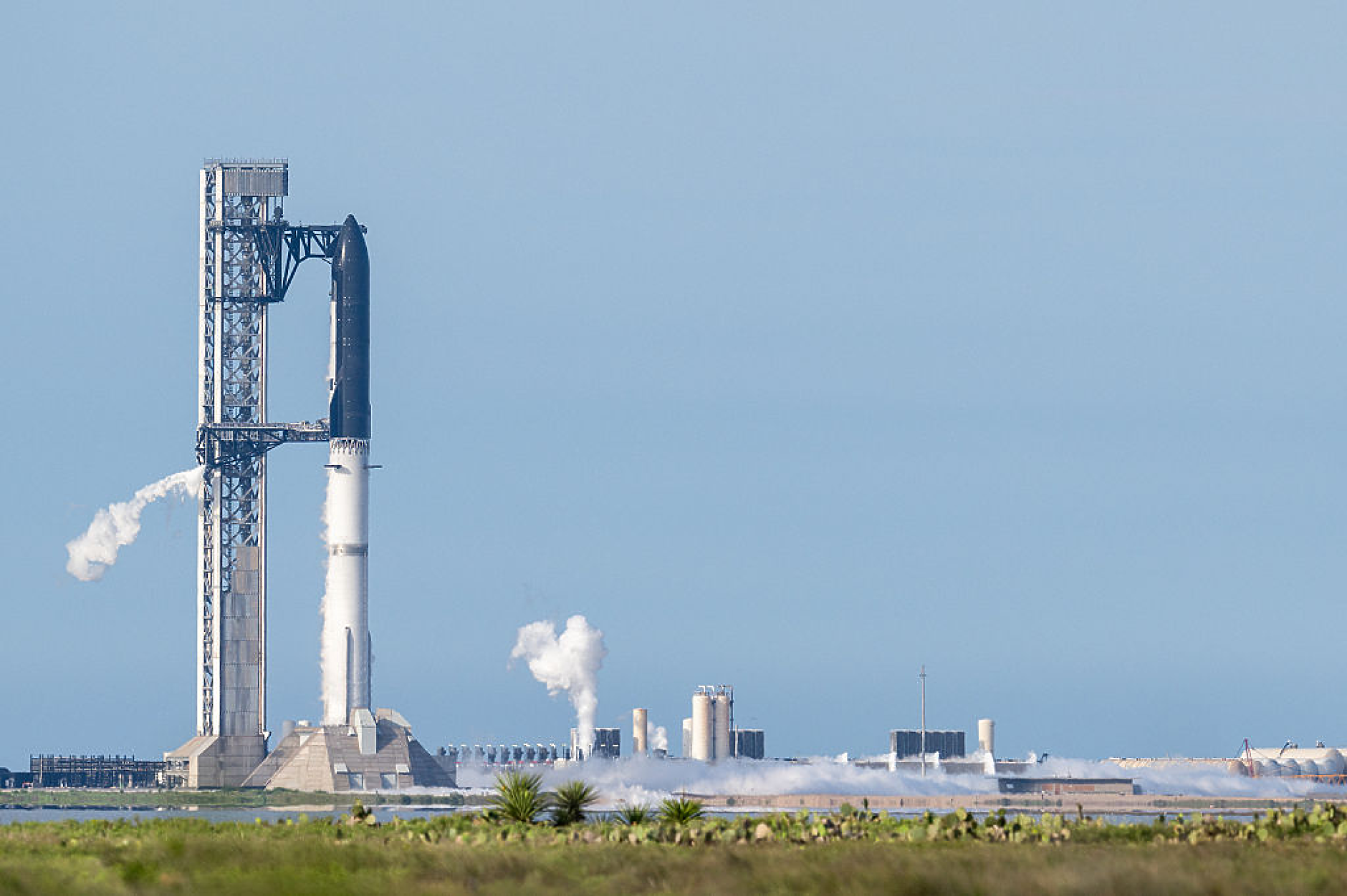 SpaceX се подготвя да изведе Starship в орбита за първи път