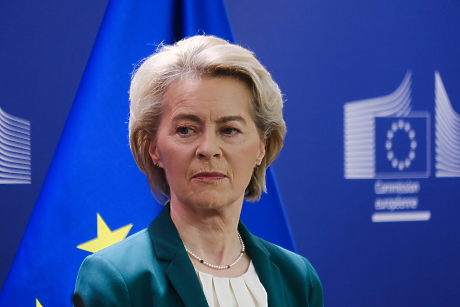 Фон дер Лайен призова лидерите на ЕС за твърд отговор на миграционния натиск