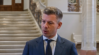 Премиерът Петер Мадяр остава без имунитет заради разследване