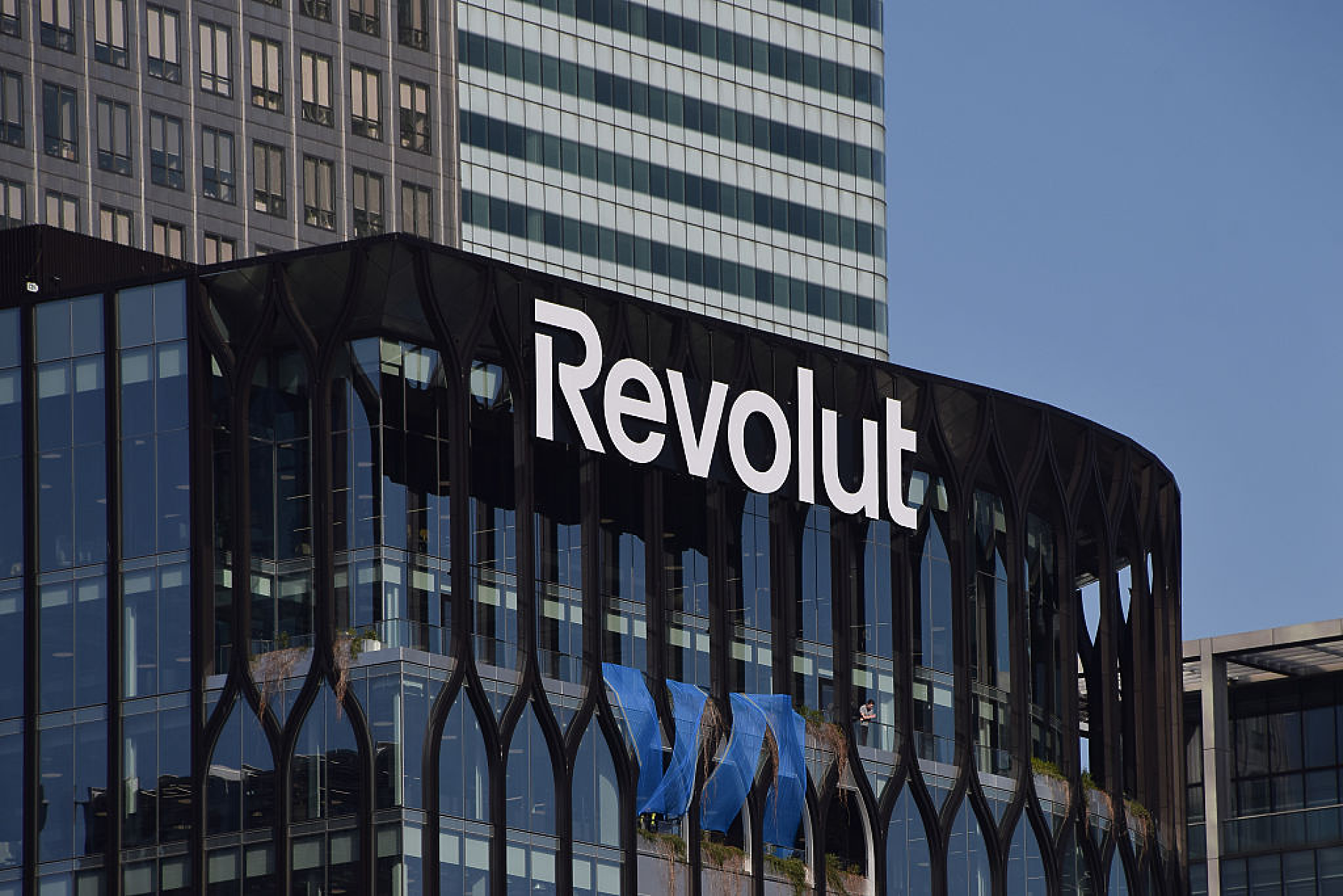 Revolut ще стартира платформа за инвестиране в частни технологични компании