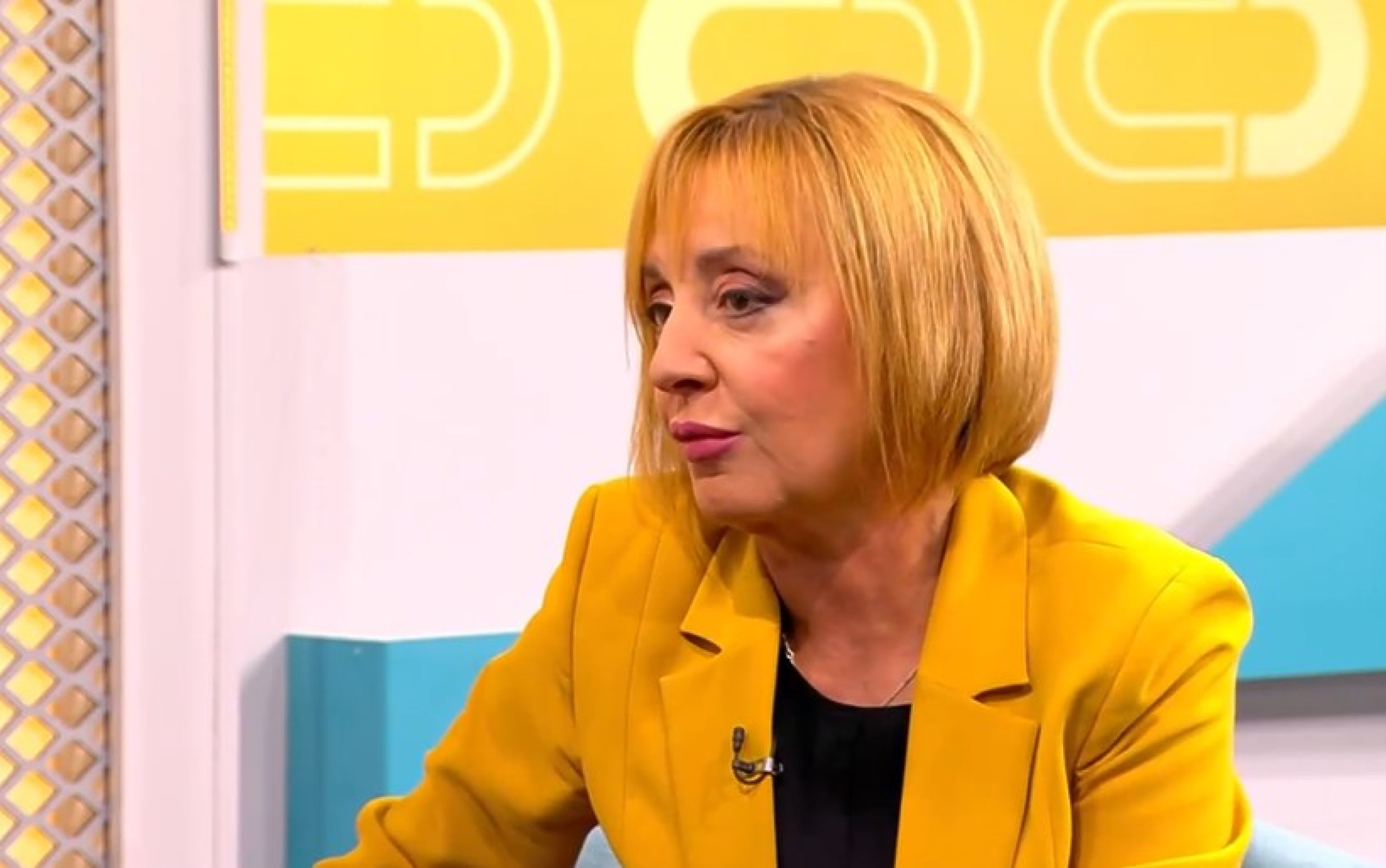 Манолова: Търговци системно нарушават закона, като слагат различни надценки на сходни продукти
