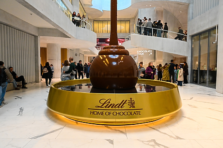 Проблеми и промени: Главният изпълнителен директор на Lindt напуска компанията след 33 г. работа